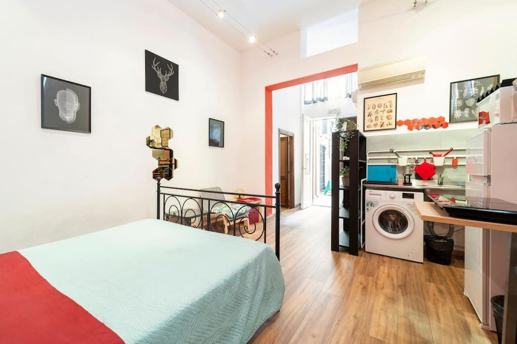Central And Cozy Loft With Courtyard Болонья Экстерьер фото